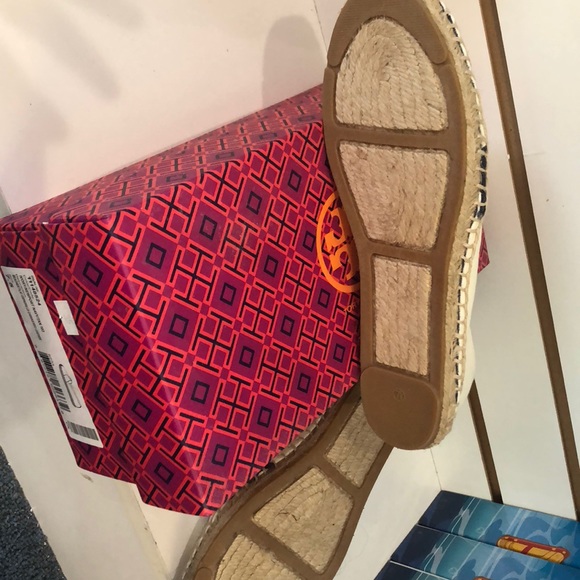Tory Burch beacher flat espadrilles - Picture 2 of 3